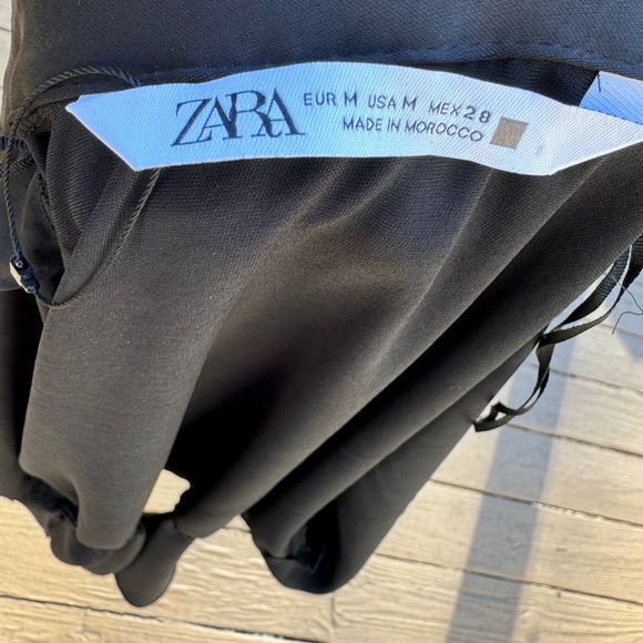 ❤️ Stunning Black Zara Shirt Dress size meduim long sleeve with belt - Picture 6 of 7